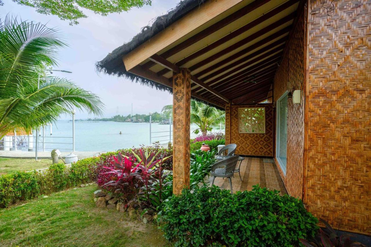 Bintan Exotica Resort By Waringin Hospitality Berakit Exterior foto