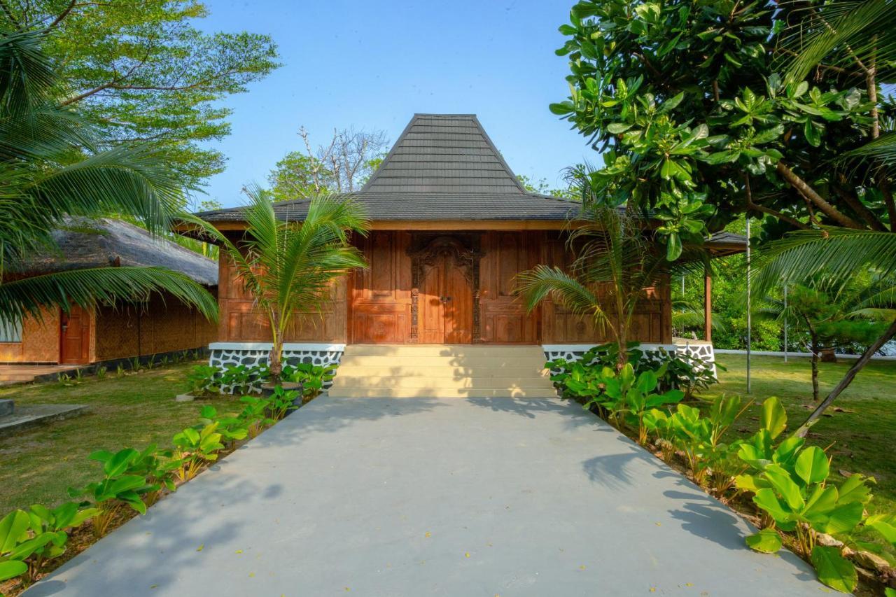 Bintan Exotica Resort By Waringin Hospitality Berakit Exterior foto