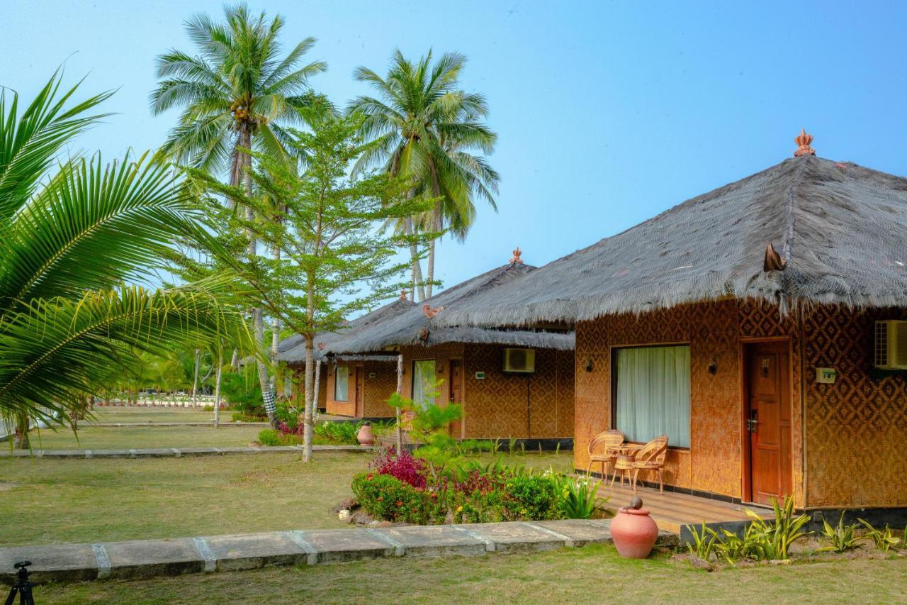Bintan Exotica Resort By Waringin Hospitality Berakit Exterior foto