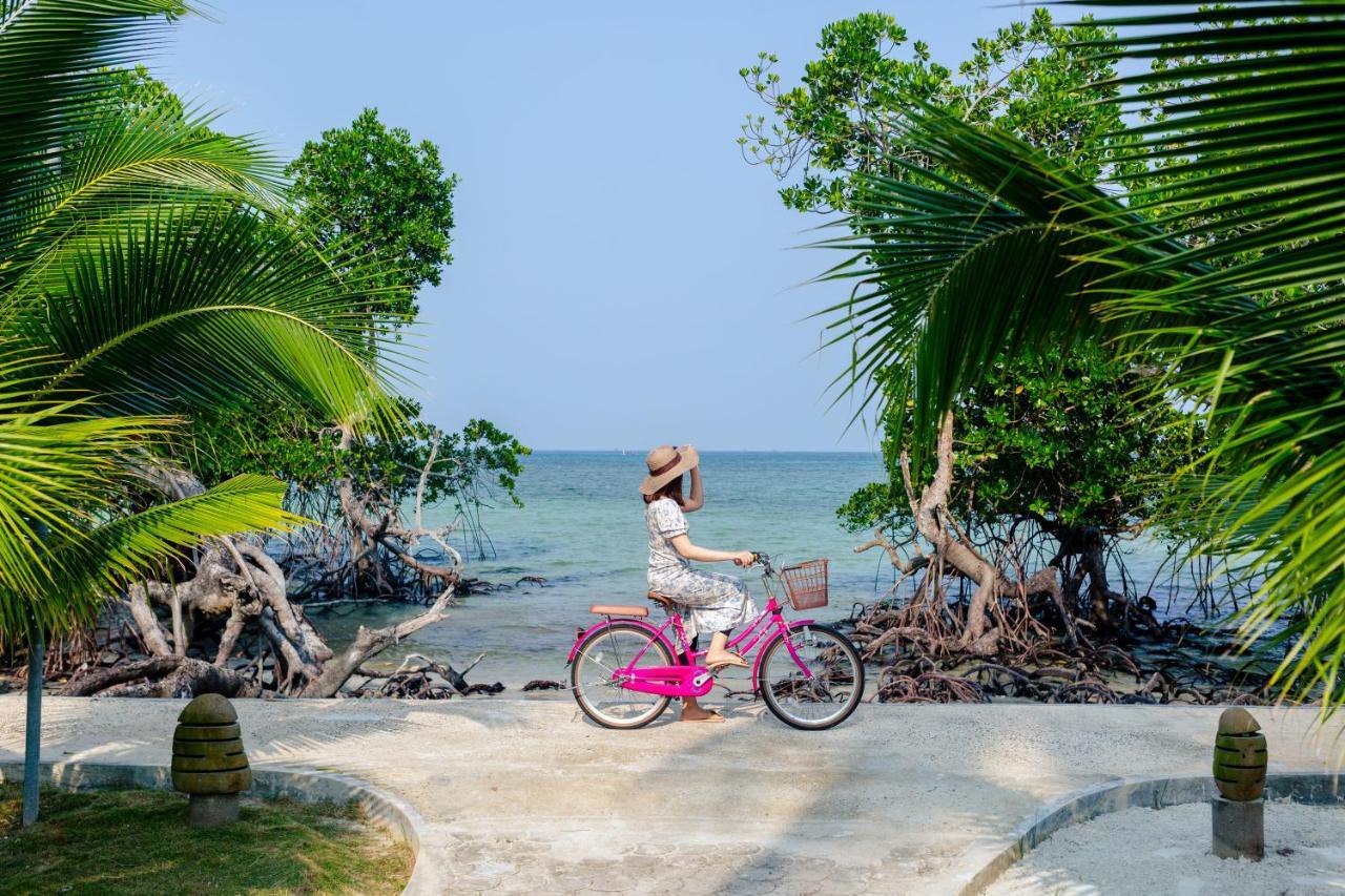 Bintan Exotica Resort By Waringin Hospitality Berakit Exterior foto