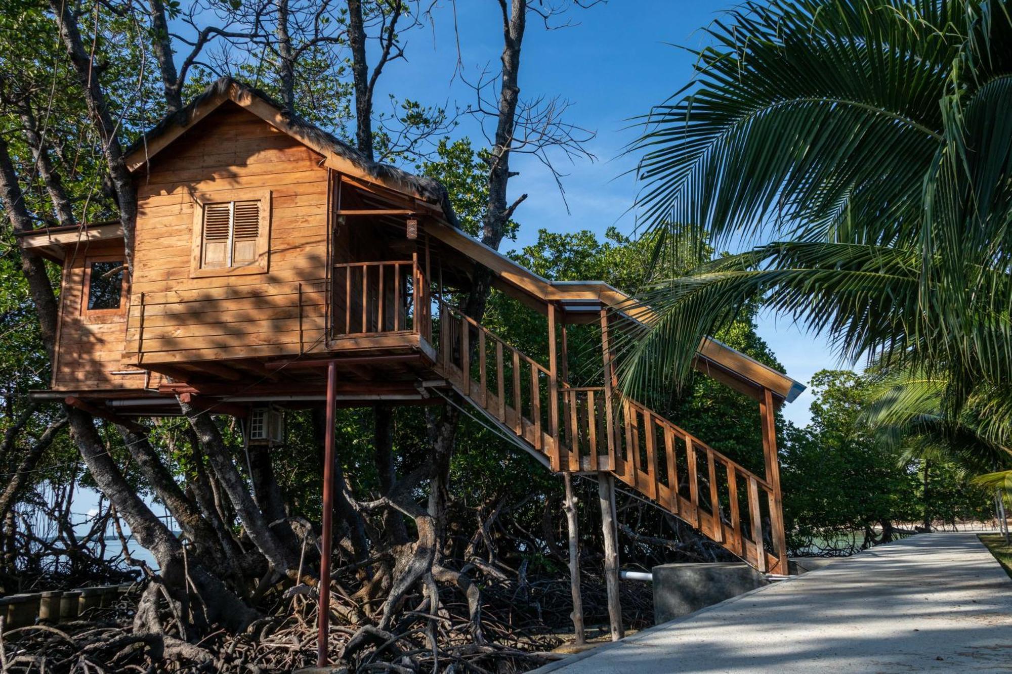 Bintan Exotica Resort By Waringin Hospitality Berakit Exterior foto
