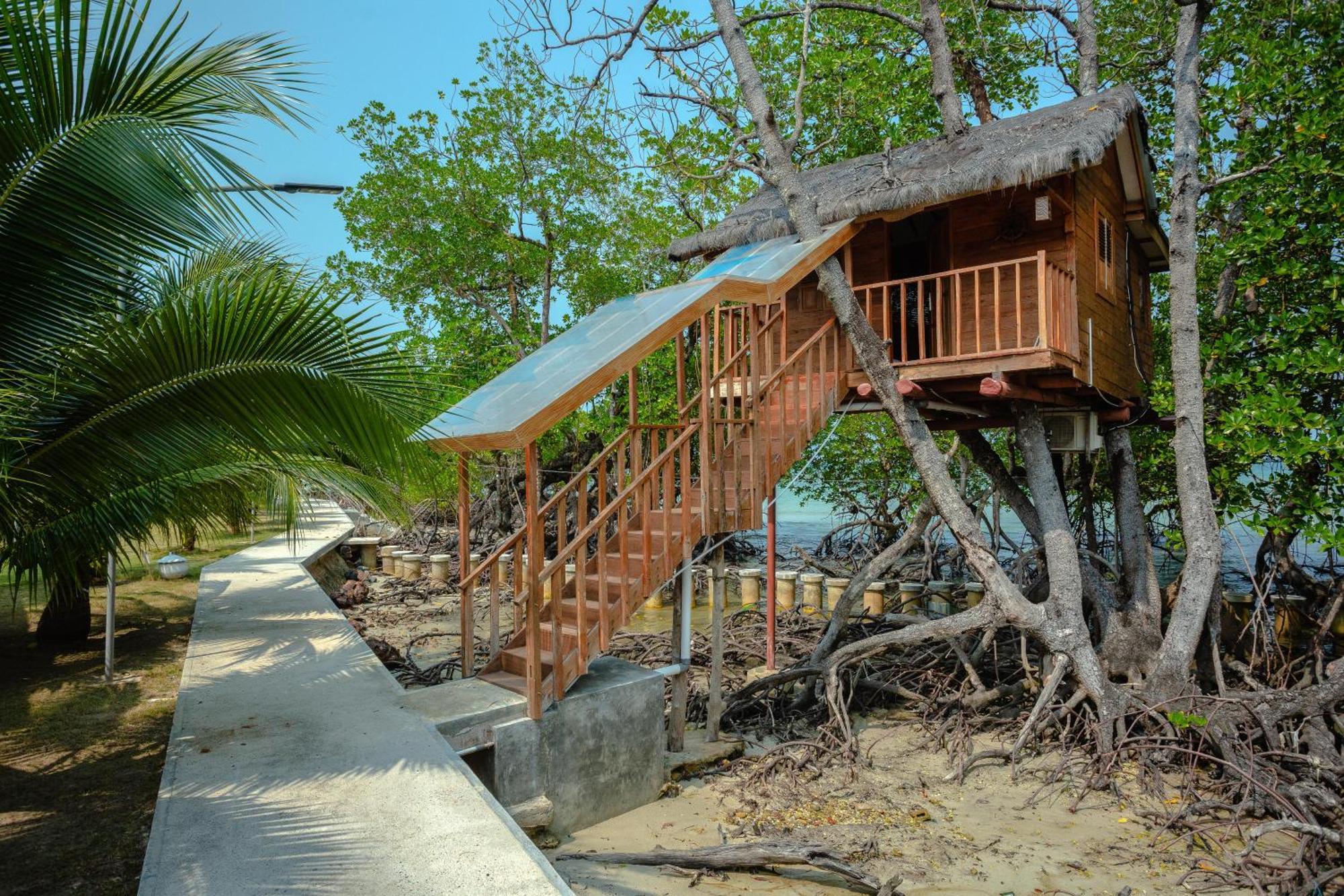 Bintan Exotica Resort By Waringin Hospitality Berakit Exterior foto